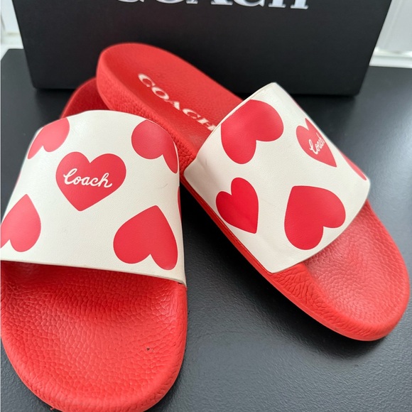 Coach Udele Sport Slide With Valentine's heart Print - Picture 2 of 6